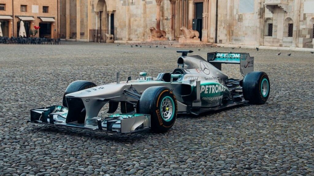 asta auto F1, Mercedes W04