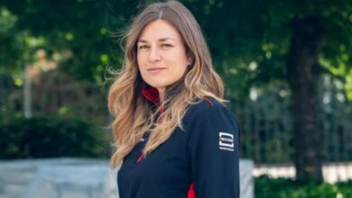 Ingengere di pista donna Laura Mueller ingegnere di pista Esteban Ocon Haas