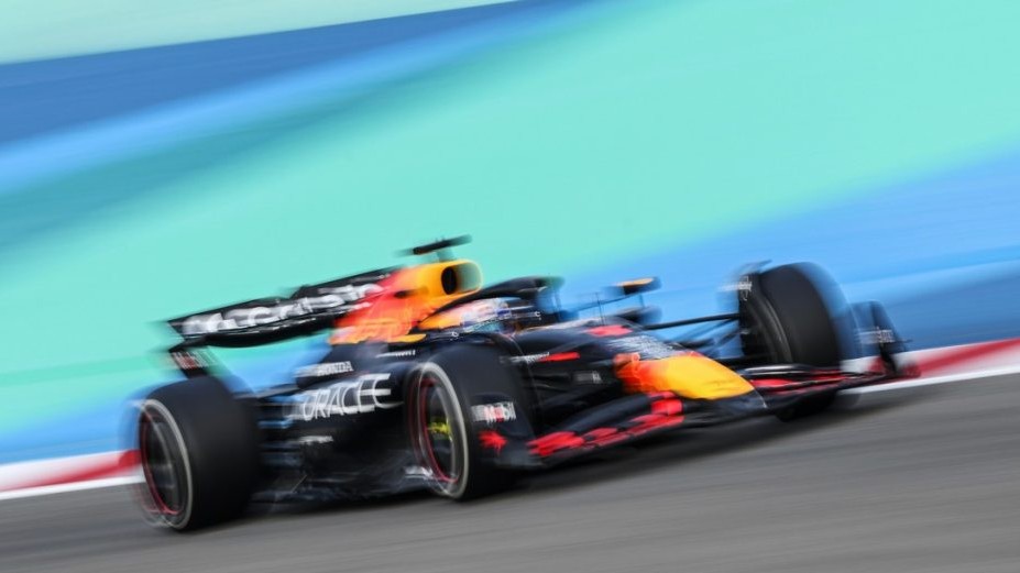 Test Bahrain F1 2025 Max Verstappen sulla RB21