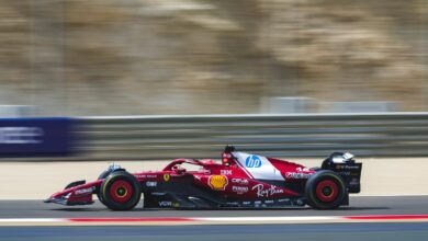 Ferrari SF-25 durante i test pre-stagionali in bahrain